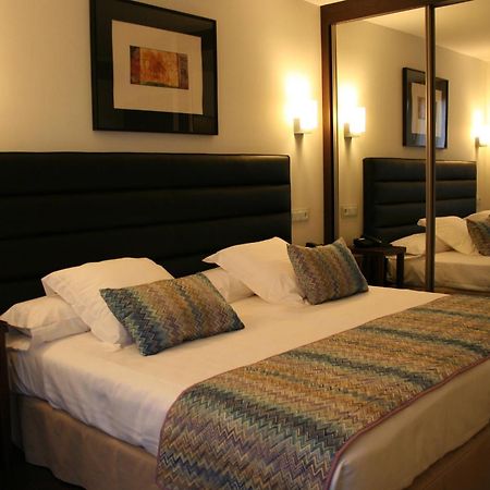 Hotel Villa Rosario Ii, Edificio Moderno Ribadesella Eksteriør bilde