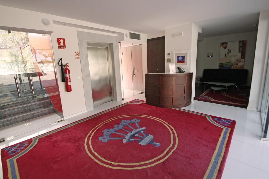 Hotel Villa Rosario Ii, Edificio Moderno Ribadesella Eksteriør bilde
