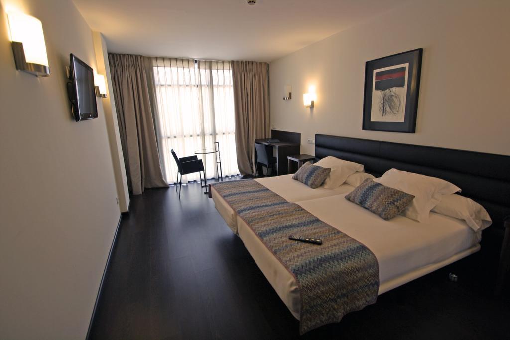 Hotel Villa Rosario Ii, Edificio Moderno Ribadesella Eksteriør bilde